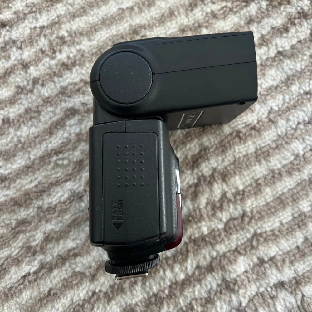 Neewer TT560 Flash Speedlite for Canon Sony Nikon & Other DSLR Cameras